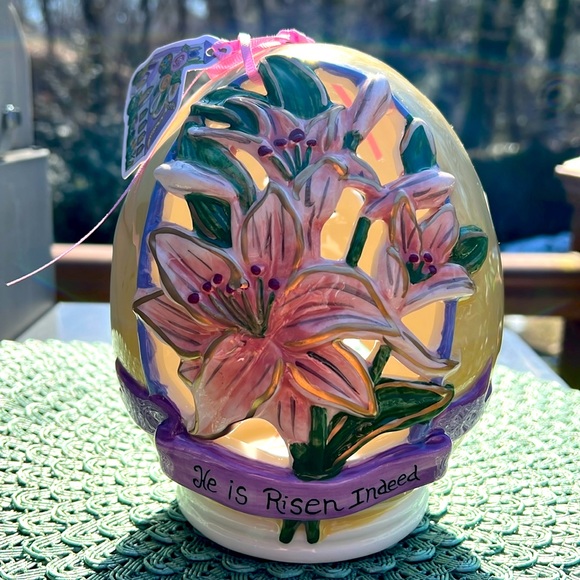 NWT Blue Sky, Tea Light Candle House Lily Easter Egg HE IS RISEN INDEED - Picture 1 of 10